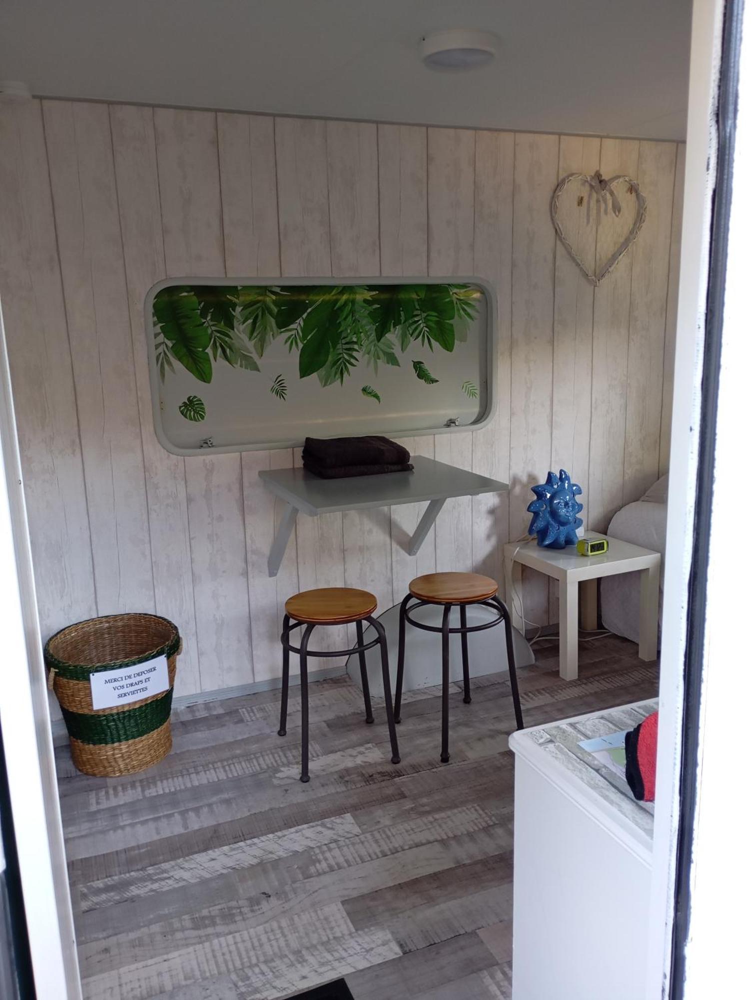 Tiny House Plein Centre Apartman Hourtin Kültér fotó